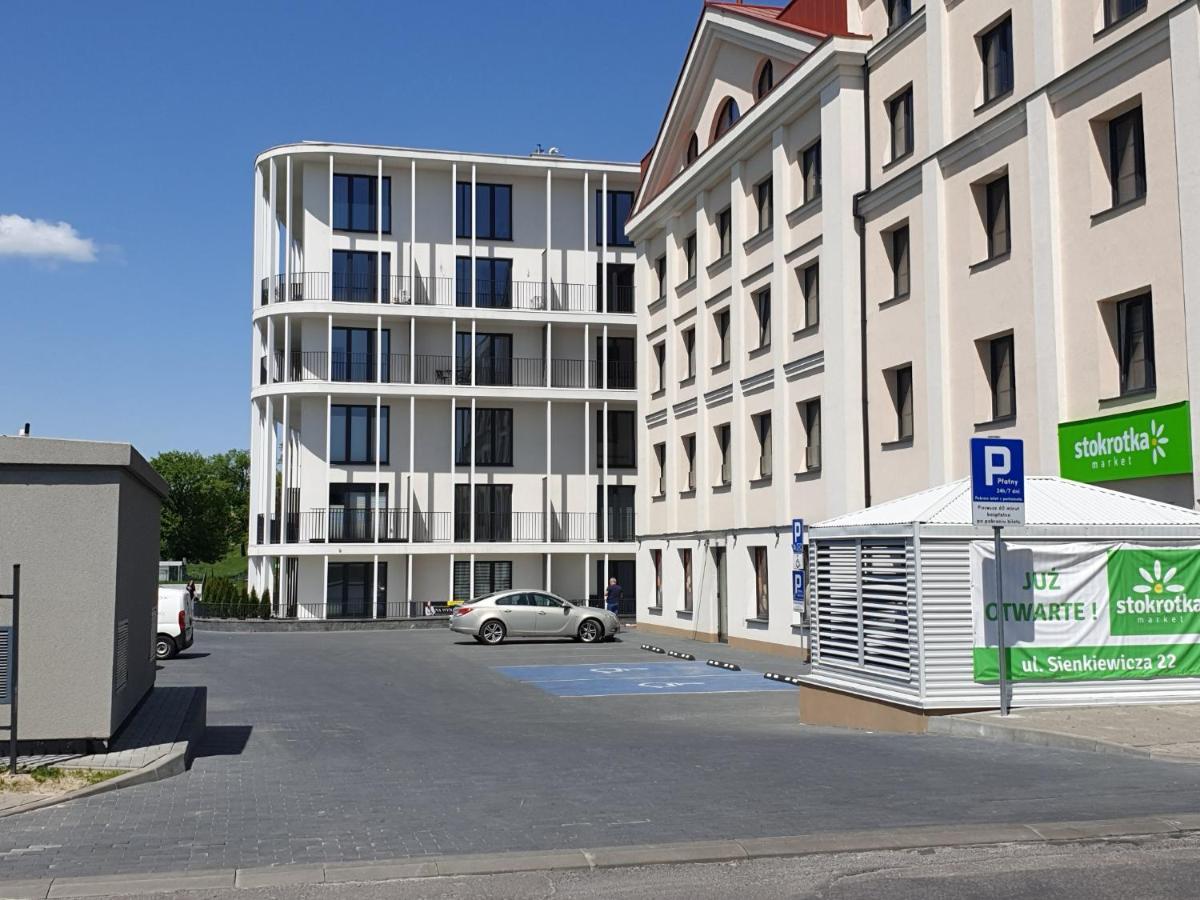 Fachpol Sienkiewicza 22d *